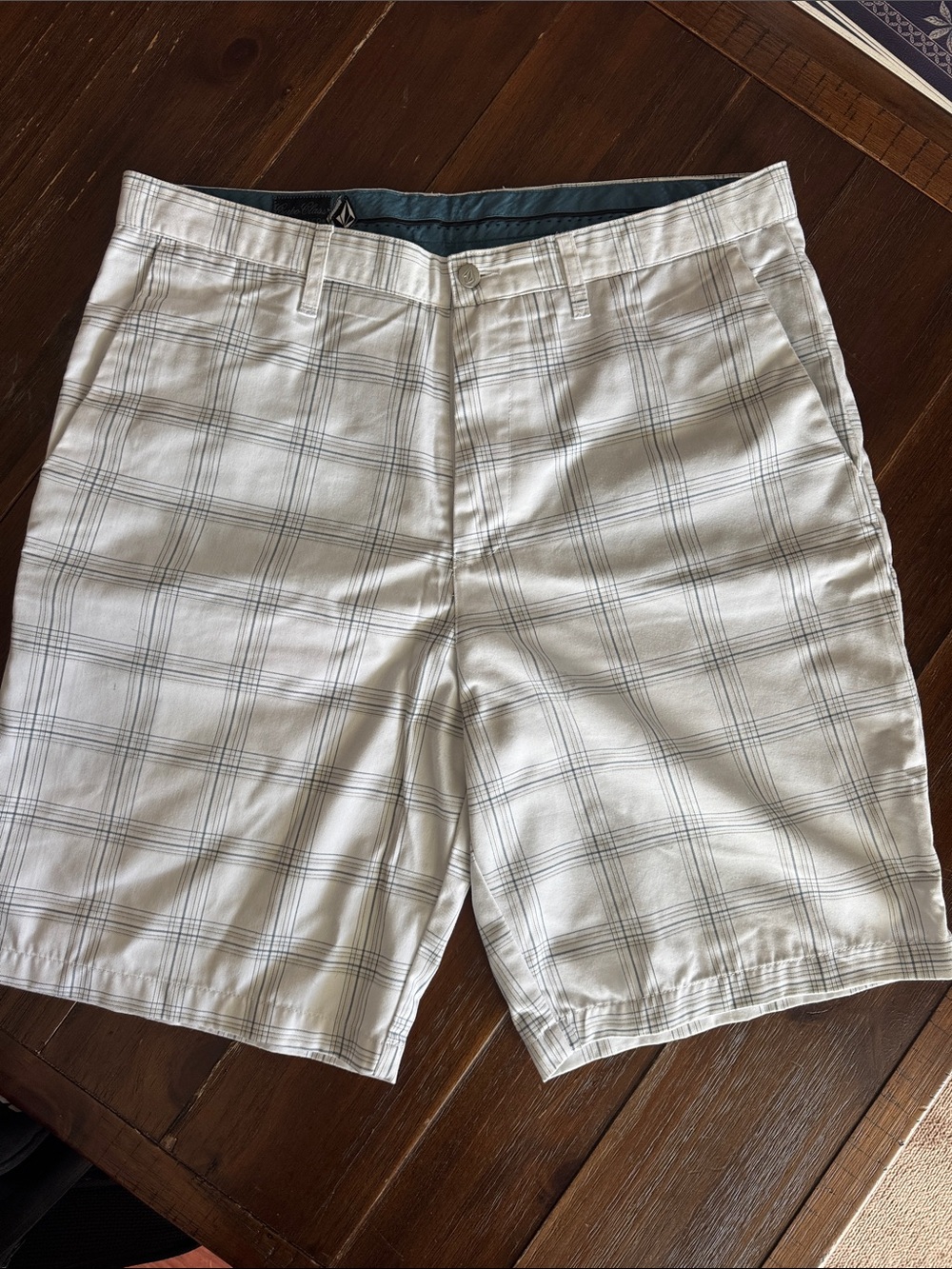 Volcom White Plaid Flat Front Shorts